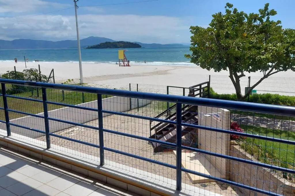 Apartamento Pe Na Areia Em Canavieiras Florianópolis 0*,  Brazílie